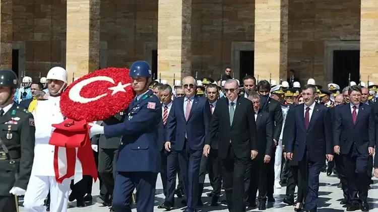 30 Ağustos Zafer Bayramı 2026: Takvim ve tatil durumu