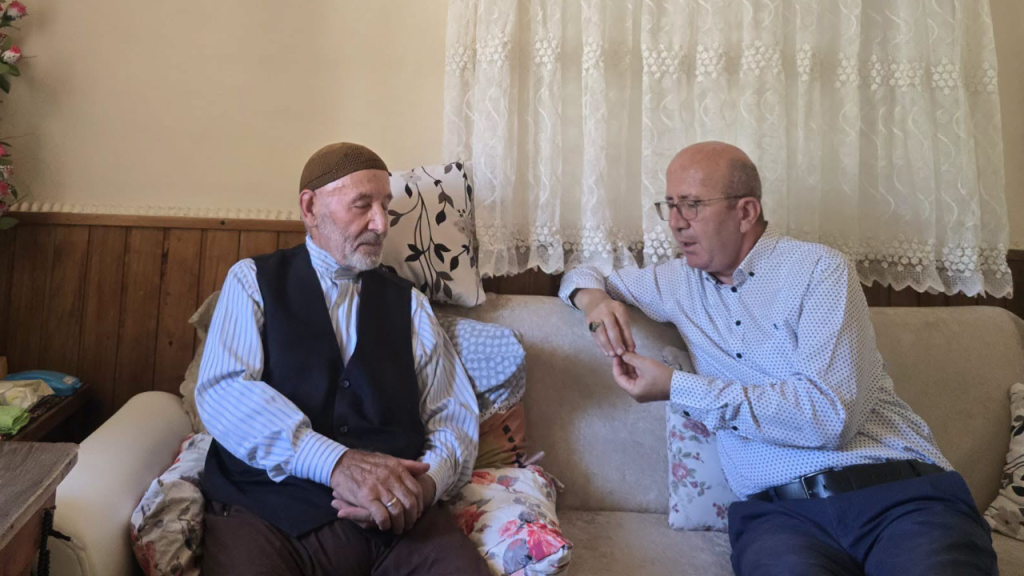 Ahşap ustası Ali Önder’e Türkiye çapında ödül ve ziyaret