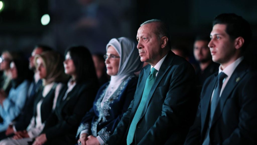 Ankara’da 3 belediye başkanı için AK Parti iddiası