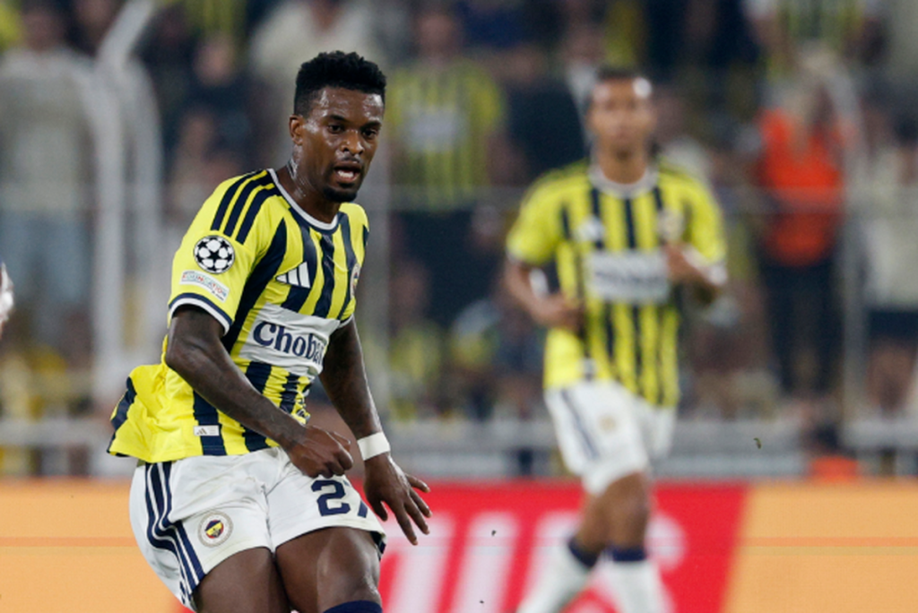 Fenerbahçe 1-1 Lyon: Avrupa Ligi vuruşması berabere