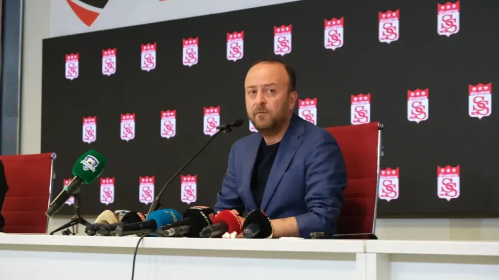 Okoronkwo transferiyle 450 bin euro bonservis ve 100 bin euro bonus açıklandı