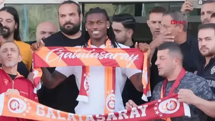 Rafael Leao, Galatasaray için İstanbul’da hağerli adımı attı