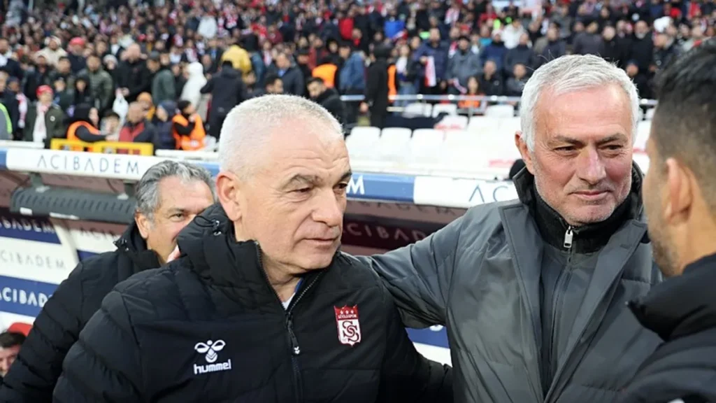 Rıza Çalımbay: Hakem kararları maçın kaderini değiştirdi