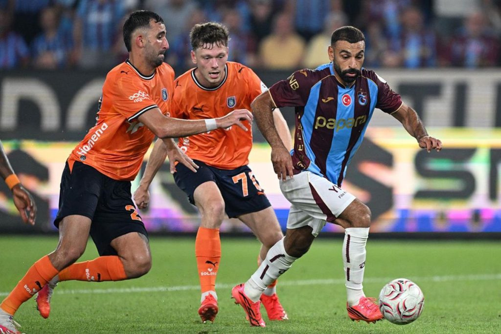 Salah Trabzonspor’da krallığa aday göründü