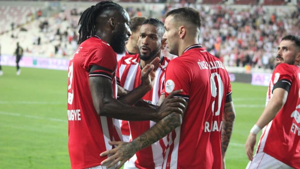 Sivasspor, Batman Petrolspor Maçı Öncesi Kadro Detayları