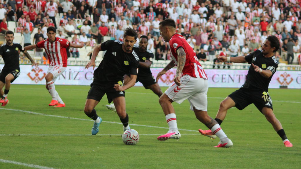 Sivasspor–Esenler Erokspor: 0-0 biten maçta iki takım da gol bulamadı