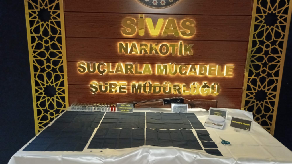 Uyuşturucu operasyonunda 11 şüpheli yakalandı ve birçok malzeme ele geçirildi