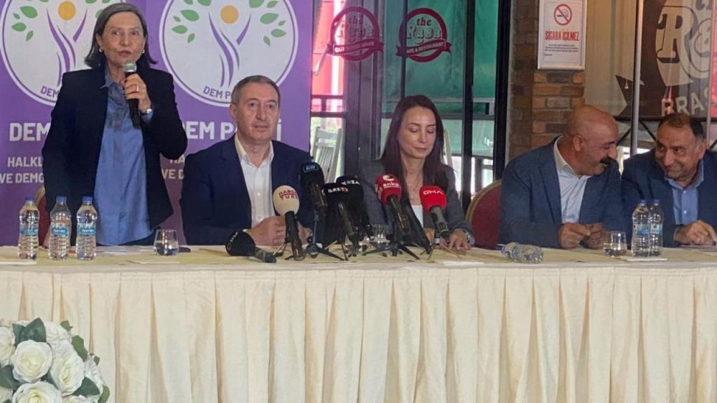 Alevi-kürt eşitliğiyle barış mesajı: Denklem, demokrasi ve rızalık