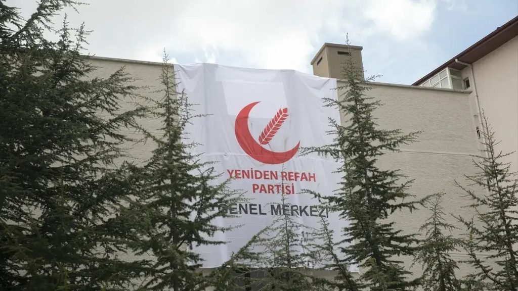 Ankara’da Bekir Kaplan’ın İhraç Edildiği Açıklaması Yayınlandı