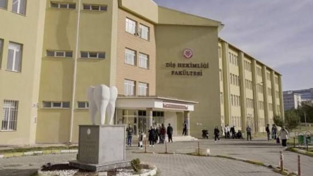 Diş Hekimliği Fakültesi: Eğitimde Şeffaflık ve Standartlar Vurgusu