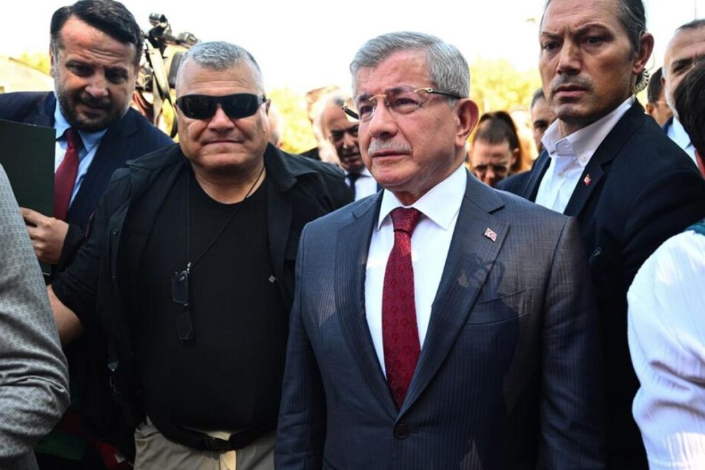 Erdoğan daveti gündemde: Davutoğlu’nun oğlu için hazırlanan nikah