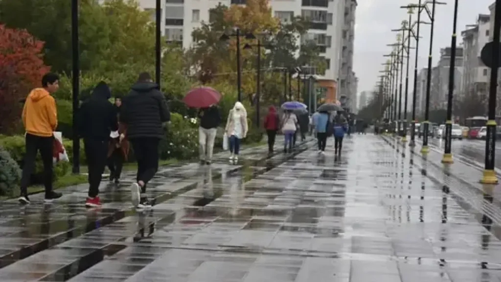 Hava Durumu: Gün İçeriğinde Sıcaklıklar ve Yağışlar Detaylandı
