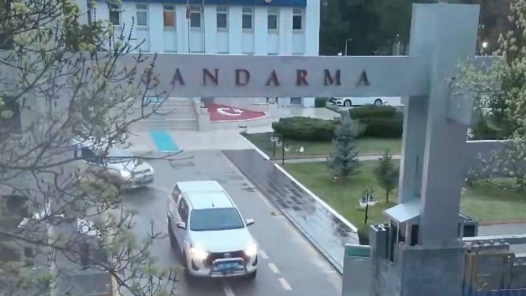 Narkotik operasyonlarında büyük başarı: 35 ilde 2 bin 205 ekiple operasyon