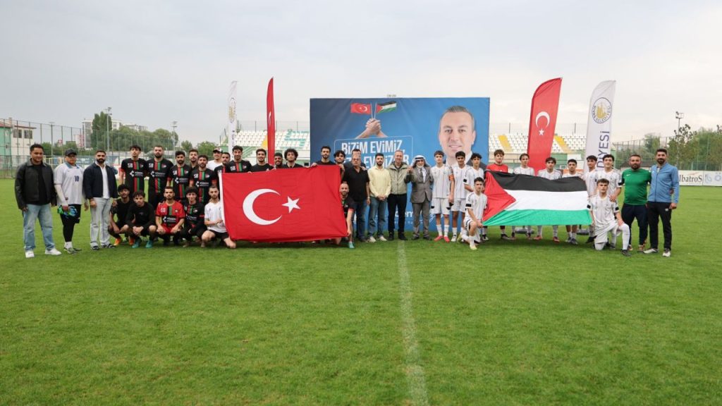 Sivas Belediye Başkanı Karşılaşmada Gençlerle Birlik Mesajı