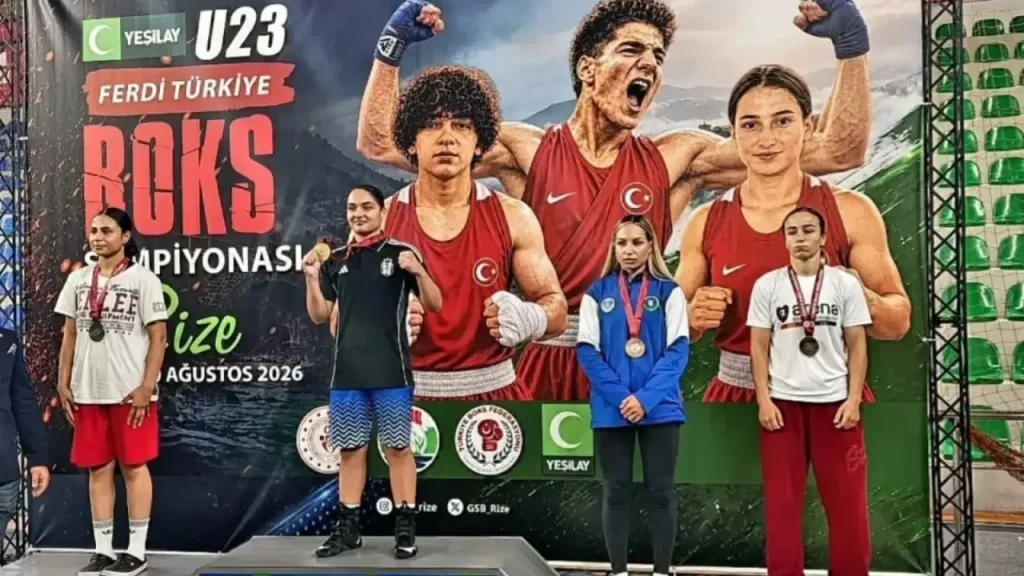 Sivaslı sporcudan Türkiye üçüncülüğü