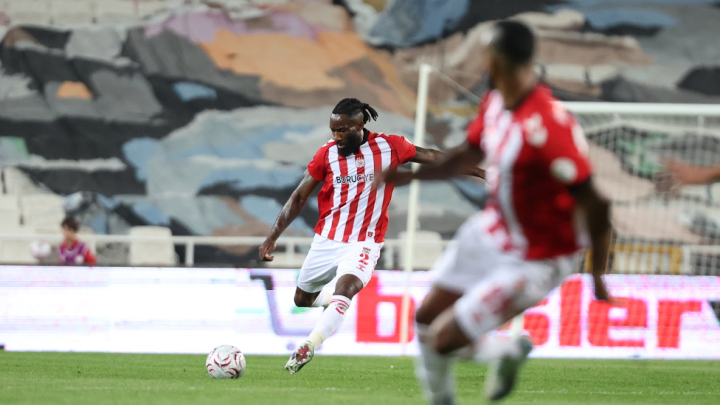 Sivasspor, Keçiörengücü deplasmanında ilk 11 ile sahada
