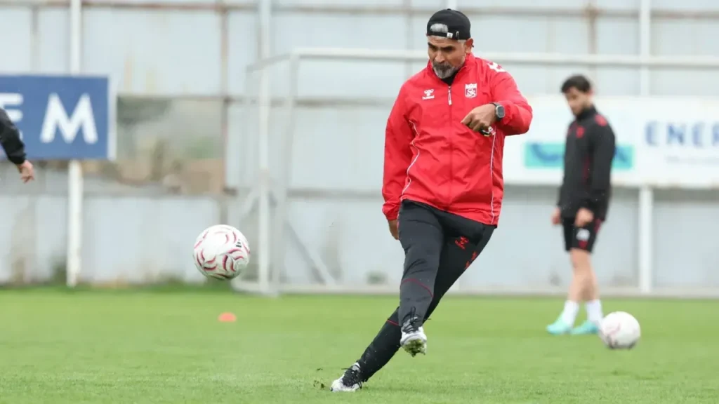 Sivasspor Milli Arayı Avantajıyla Hazırlanıyor