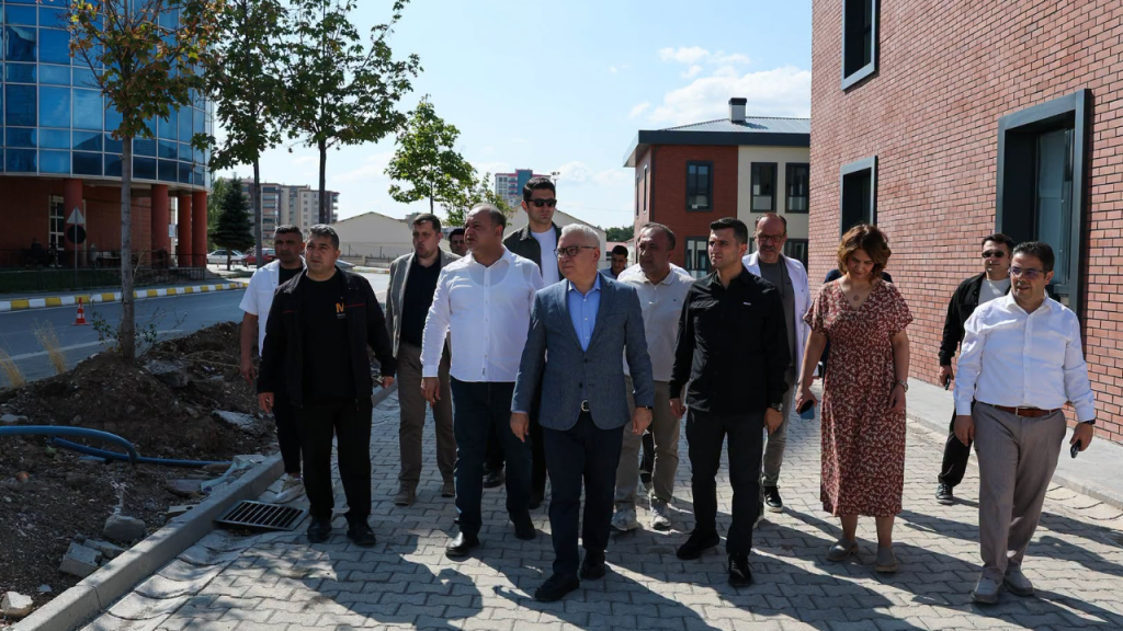 Sivas’ta Üç Yeni Yatırımın Son Durumu Değerlendirildi