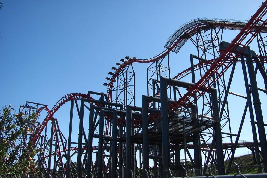 Six Flags Magic Mountain X2 kesildi: güvenlik itirafı ve dava dalgası
