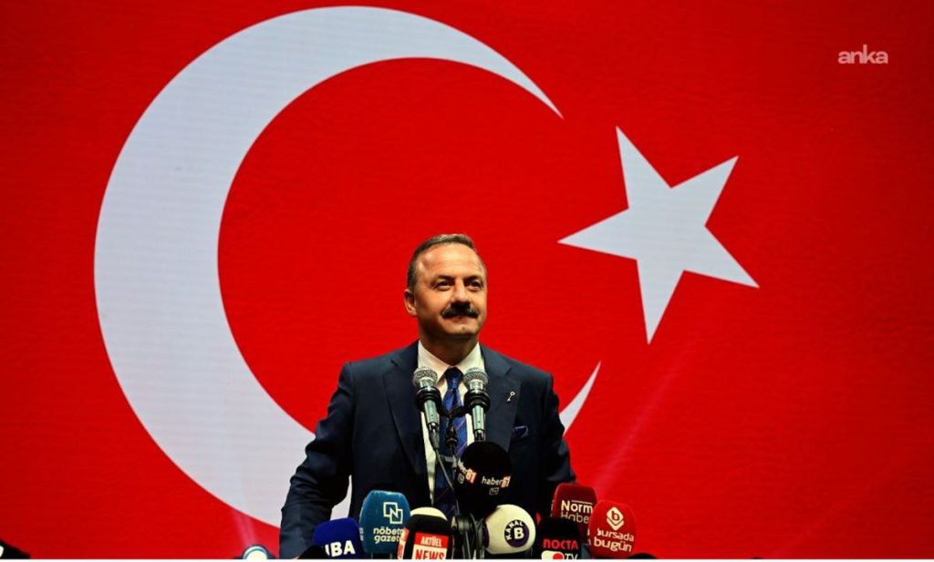 Sultanlar Avrupa’da finale yükseldi: Türkiye kutlama mesajı