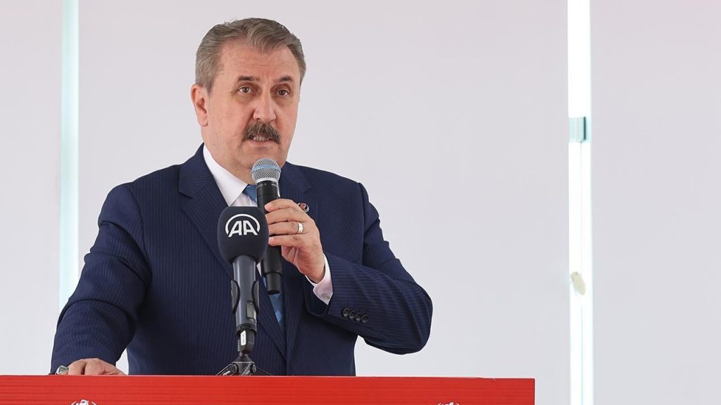 Türkmenler Suriye’de Temsil ve Kimlik Mücadelesi Gündemde