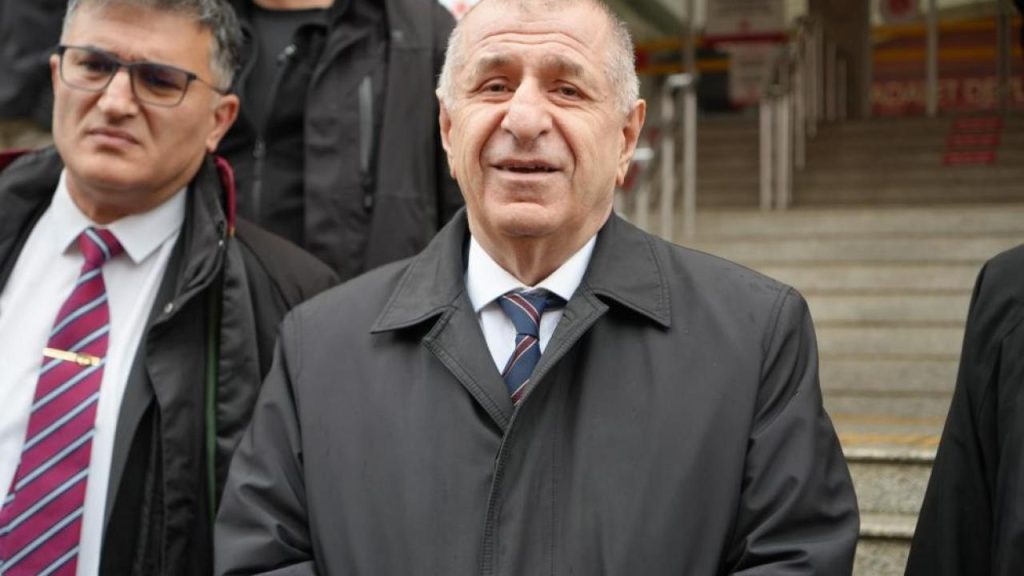 Ümit Özdağ tekrarlanan suçlamalarda karşı dava açtı