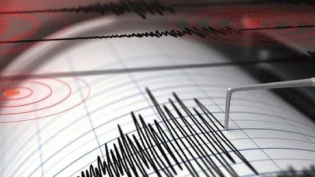 Adana’da Saimbüeyli’de deprem deprem oldu