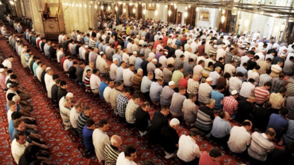 Aile Temasıyla Dikkat Çeken Cuma Hutbesi