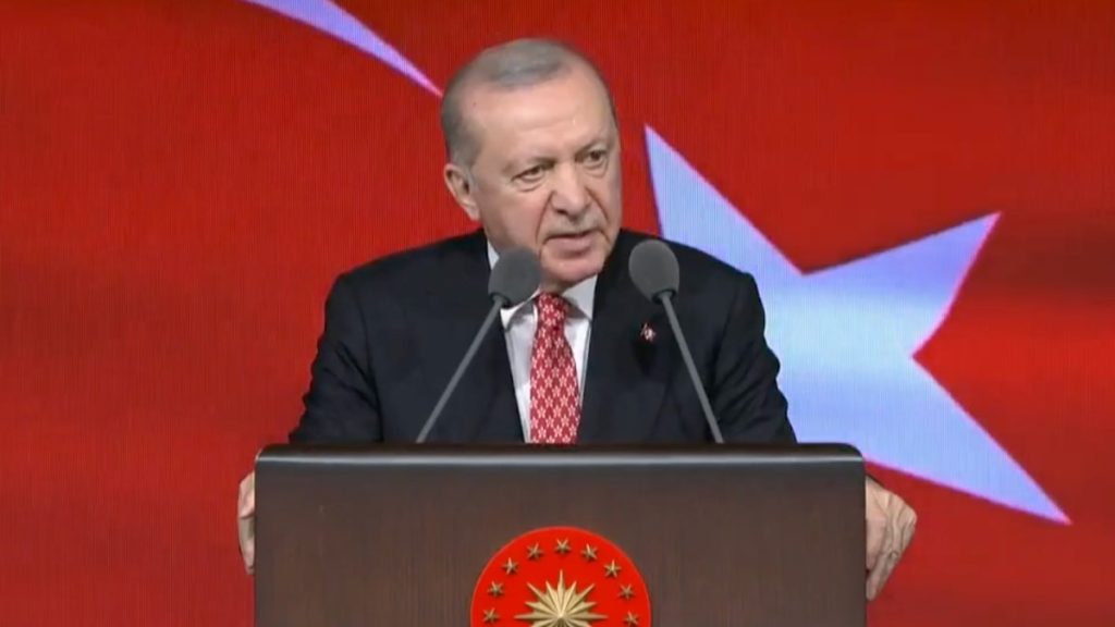 Cumhuriyet Bayramı’nda zirve akşamı ve konuşmalar