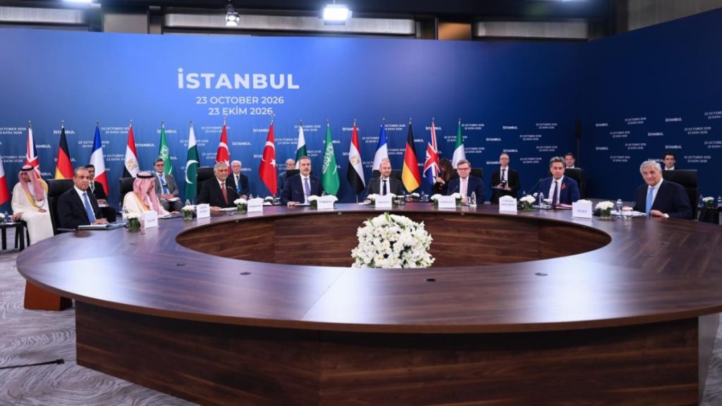 Dışişleri Bakanları İstanbul’da görüşmeleri sonrası ortak bildiri yayımladı