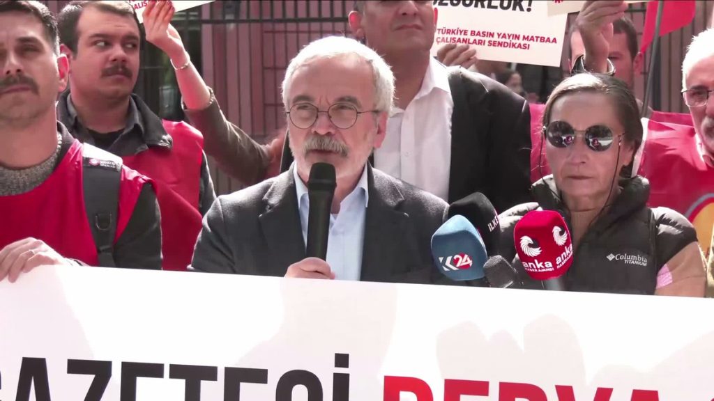 DİSK Basın-İş’ten Adalet Bakanlığı Önünde Tutuklama Protestosu