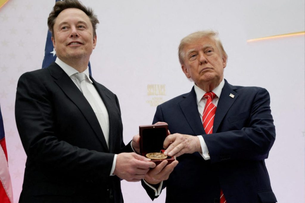 Elon Musk, Cumhuriyetçilere milyonluk bağışlar için temposunu yükseltti
