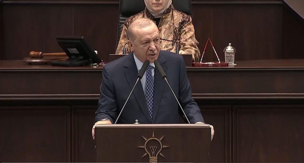 Erdoğan’dan Özel’e yönelik sert eleştiri ve yeni siyaset diline çağrı