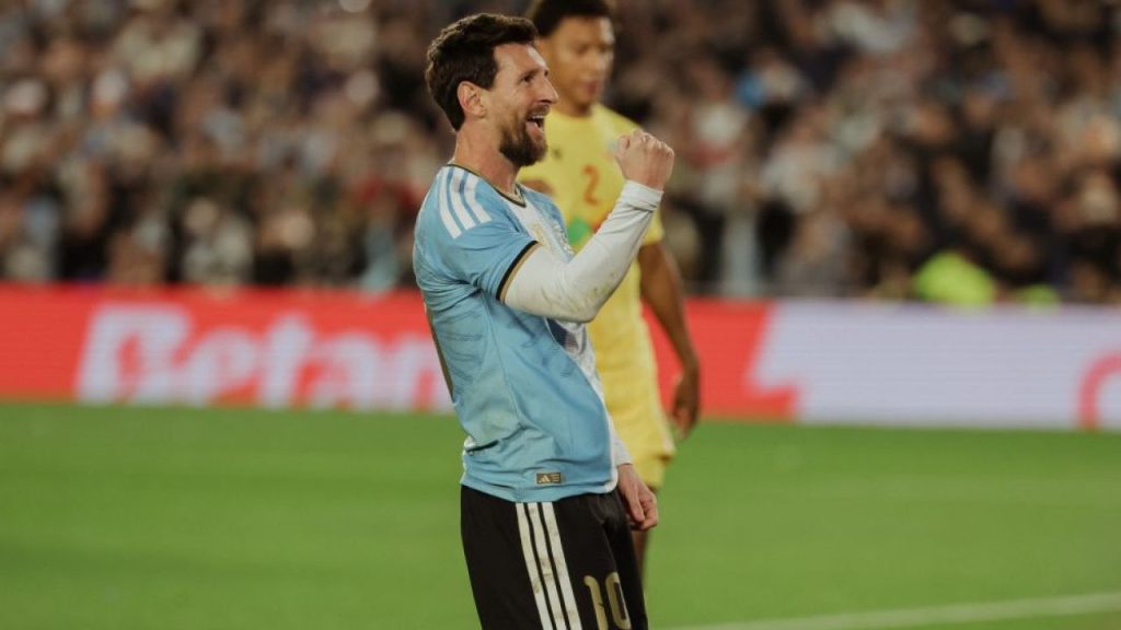 Messi, Arjantinli taraftarların önünde veda etti