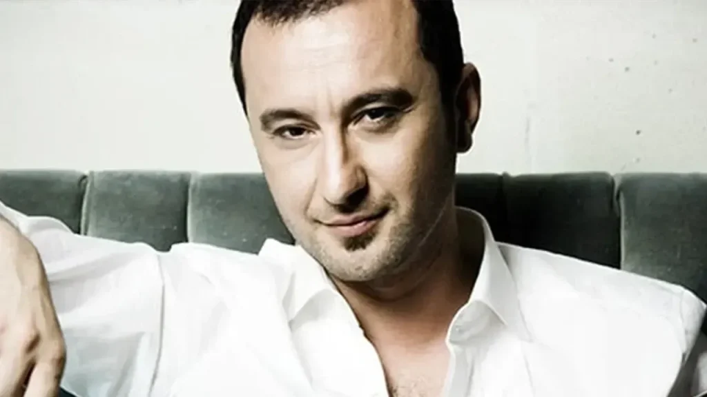Nev: Yaşamı ve Sanat Yolculuğu