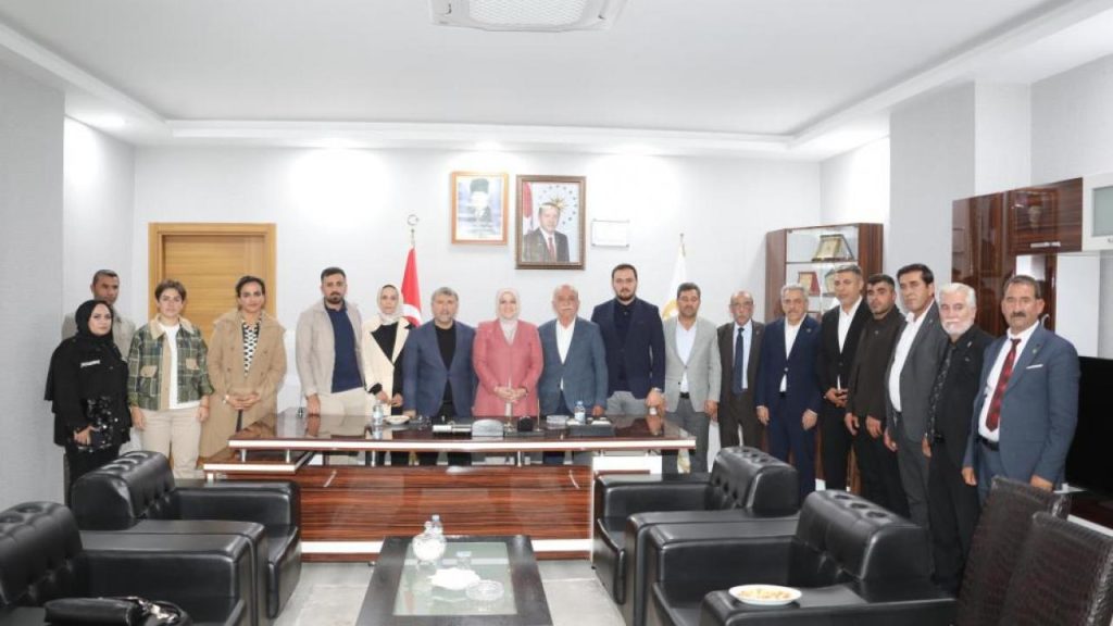 Palu’da AK Parti’ye yeni katılımlar katıldı