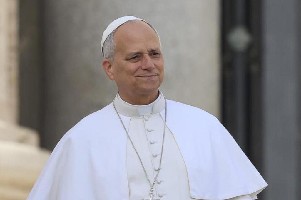 Papa 14. Leo’nun akciğer operasyonu ve iyileşme süreci