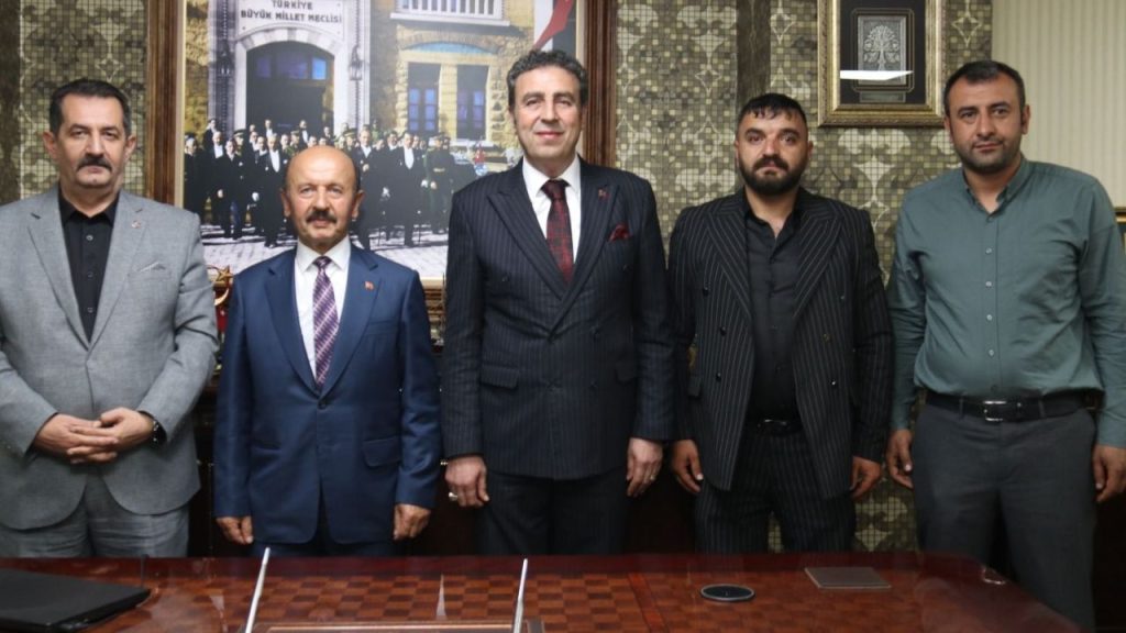 Şarkışla Sundurma Krizinde Uzlaşma Sağlandı