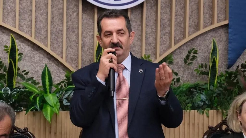 Sivas Belediyesindeki Görev Değişiklikleri ve İstifalara Yanıt