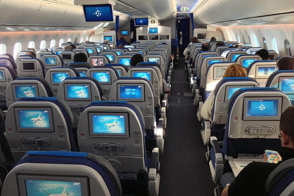 United Airlines uçağı güvenlik endişesiyle Las Vegas’a geri döndü