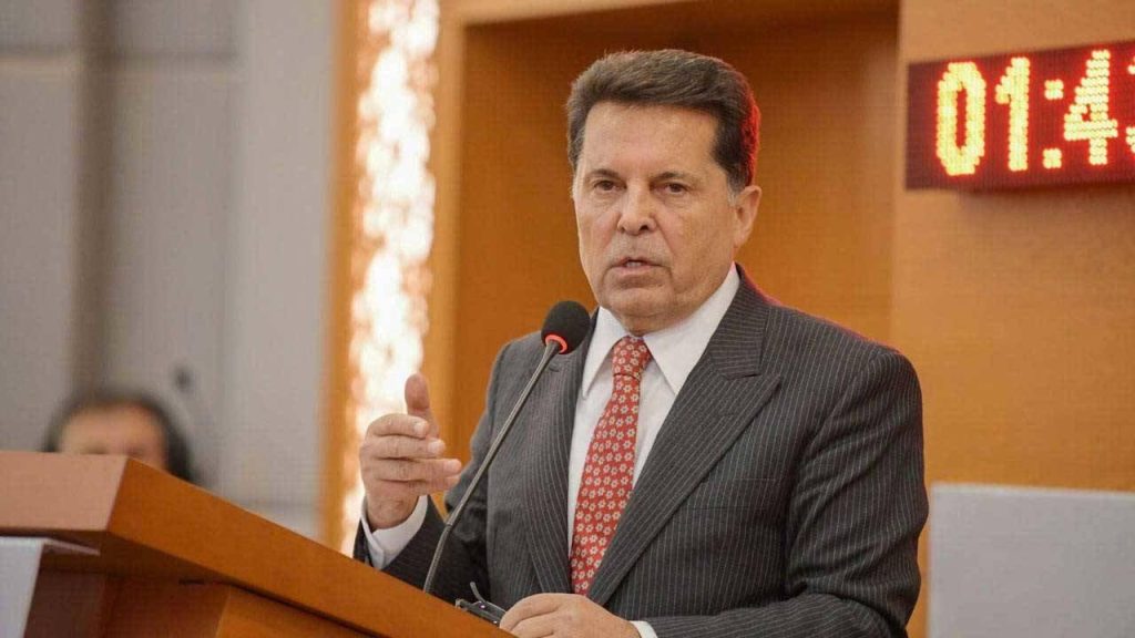 Yeni Parti kadrolarında hareketlilik sürüyor